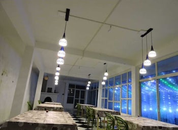 vinayaka inn sittong