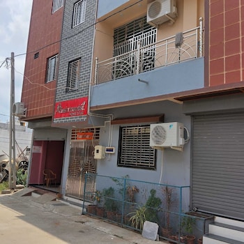 shree keshrinanadan homestay