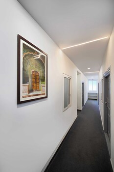 new prestige hotel
