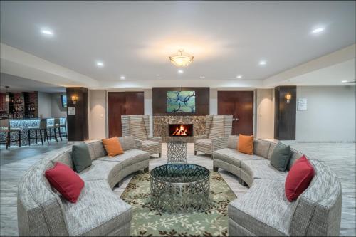 holiday inn atlanta roswell by ihg