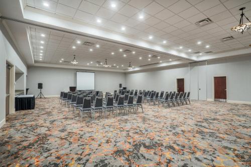 holiday inn atlanta roswell by ihg
