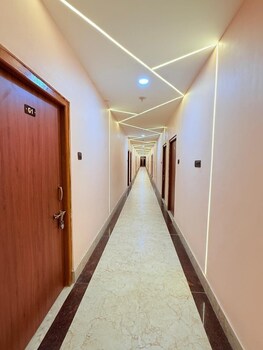 Bala Ji Dharamshala,,2 star