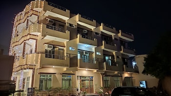 Sahani Hotel,,3 star