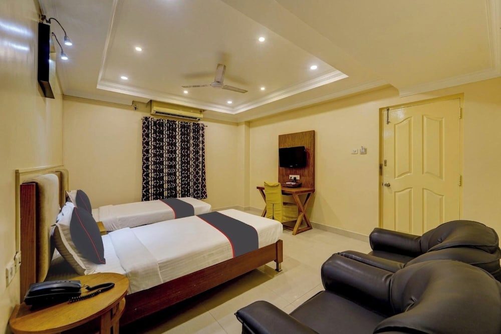 rg suites ashok nagar