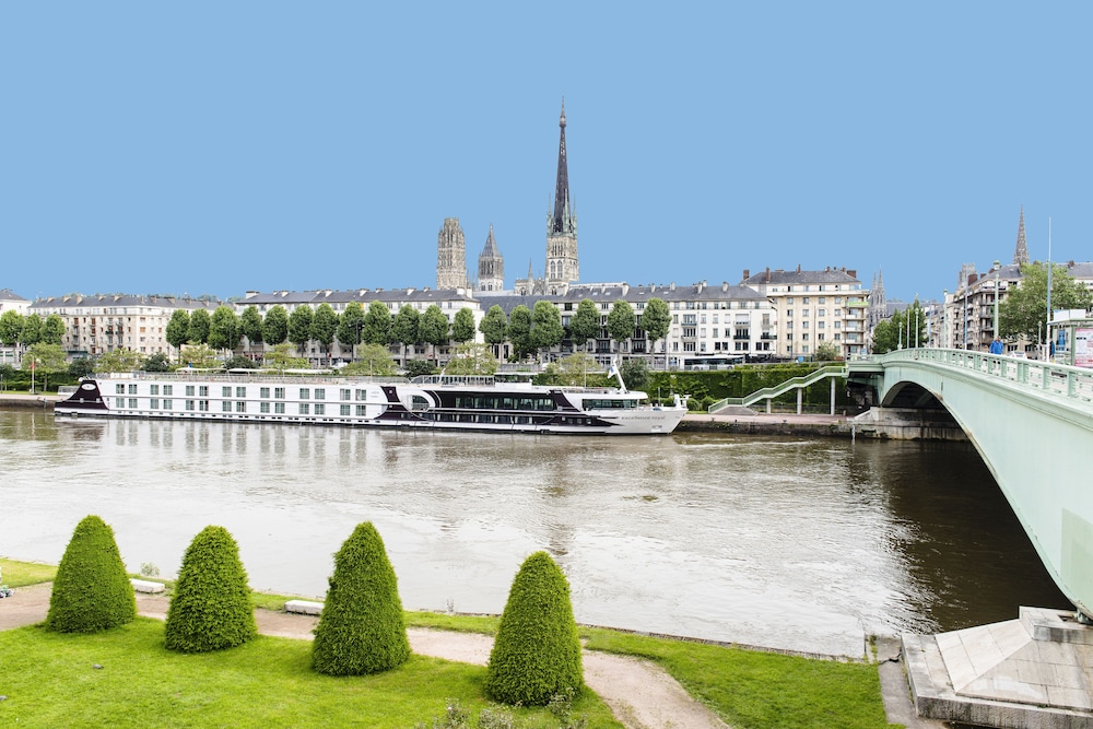 Ibis Styles Rouen Centre Cathedrale,Normandy>>Berville,3 star
