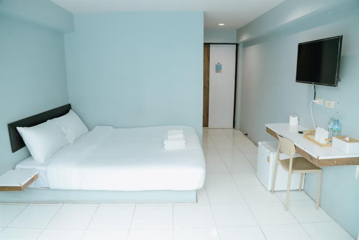 full stop pool villa don mueang