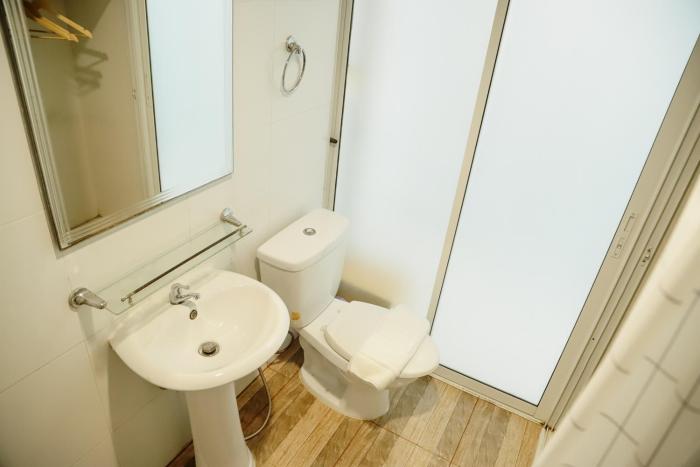 full stop pool villa don mueang