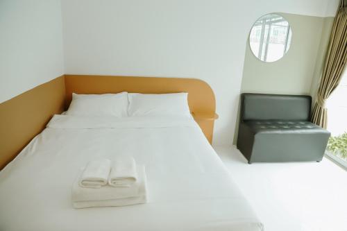 full stop pool villa don mueang