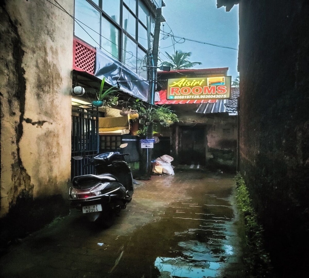 aisiri guest house rooms