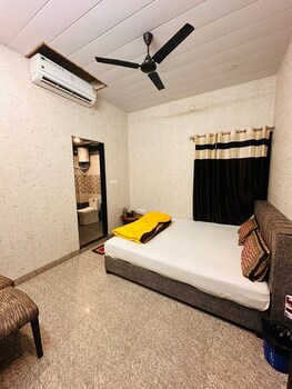 hotel shree shyam khatushyamji