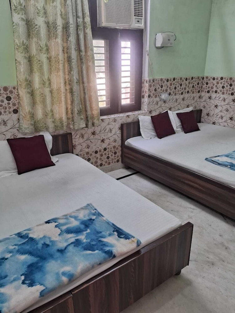 maa saraswati atithi bhavan