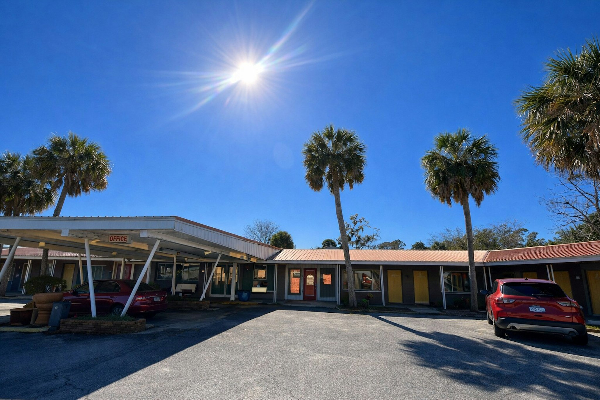 cross city motel