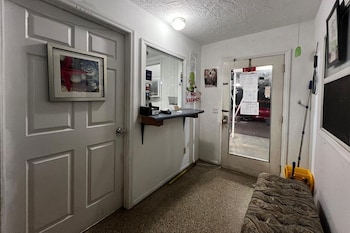 Cross City Motel,,0 star