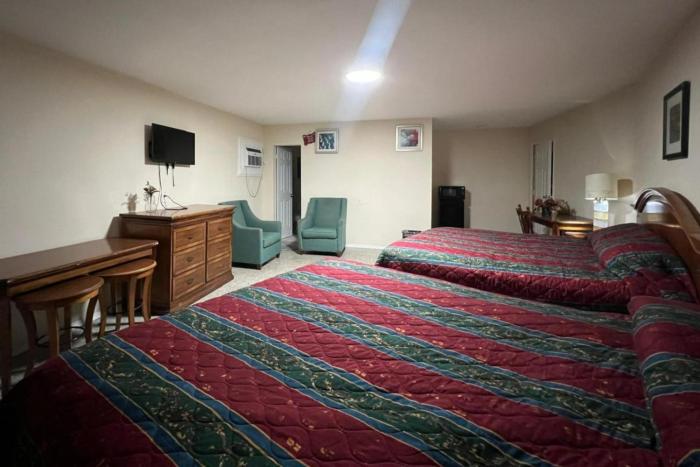 cross city motel