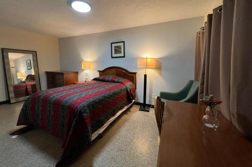 cross city motel