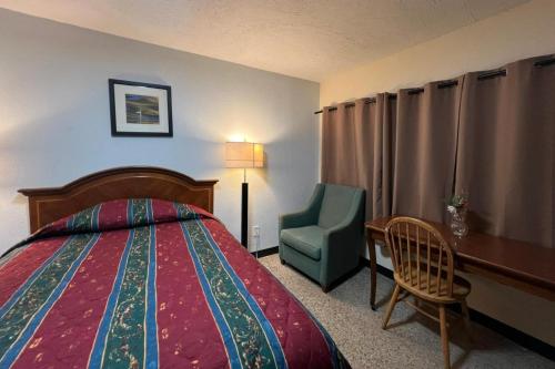 cross city motel