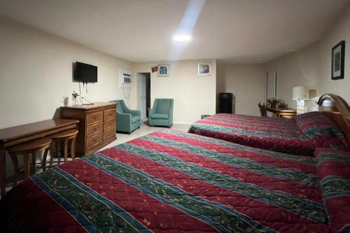 cross city motel
