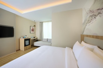 riviera sarovar portico pathankot