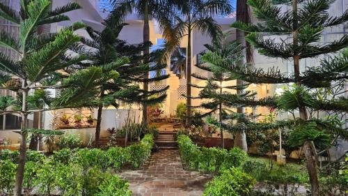 anton white villas resort