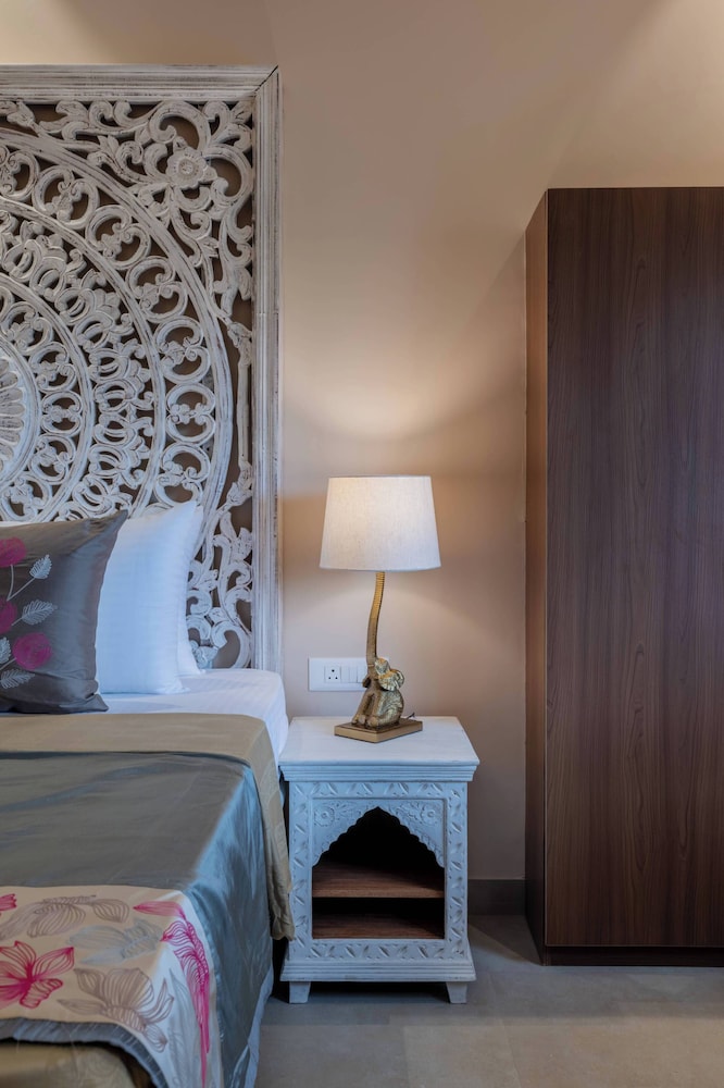 justa luxe kashi parampara varanasi