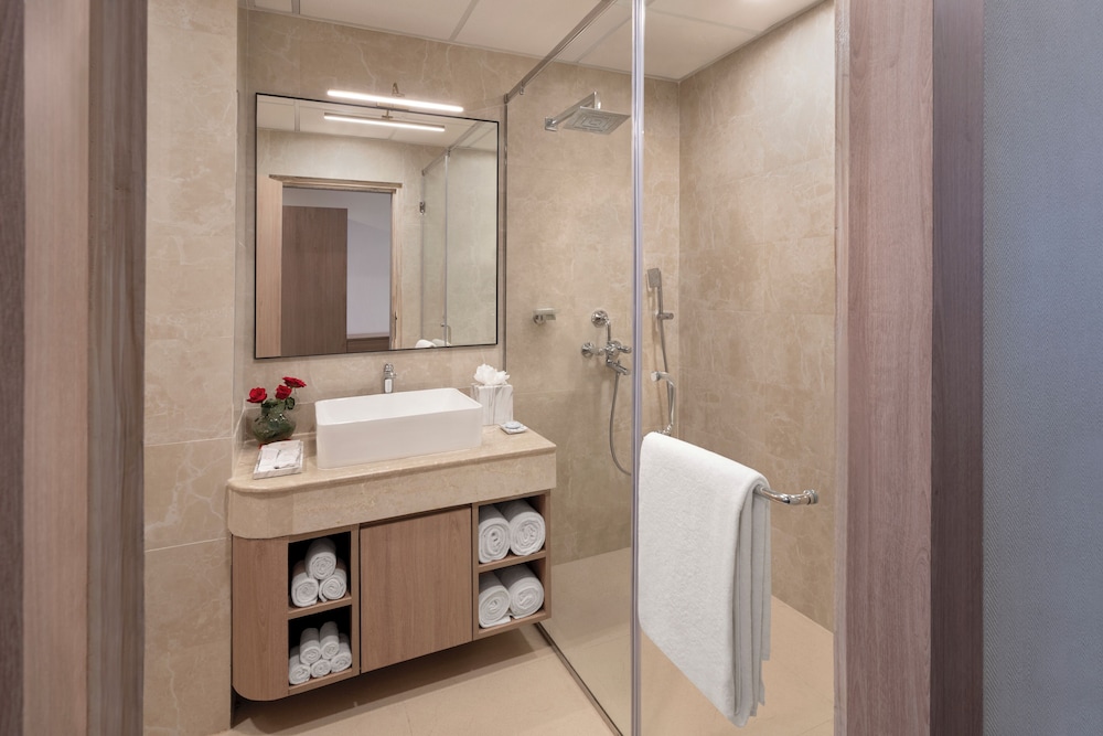 welcomhotel by itc hotels bodh gaya hotel and convention centre