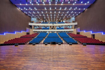 welcomhotel by itc hotels bodh gaya hotel and convention centre