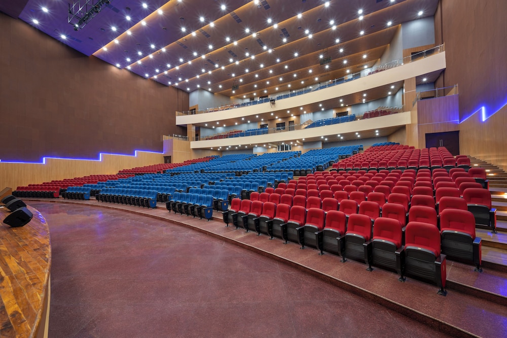 welcomhotel by itc hotels bodh gaya hotel and convention centre