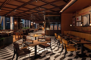 swissotel corniche park towers doha