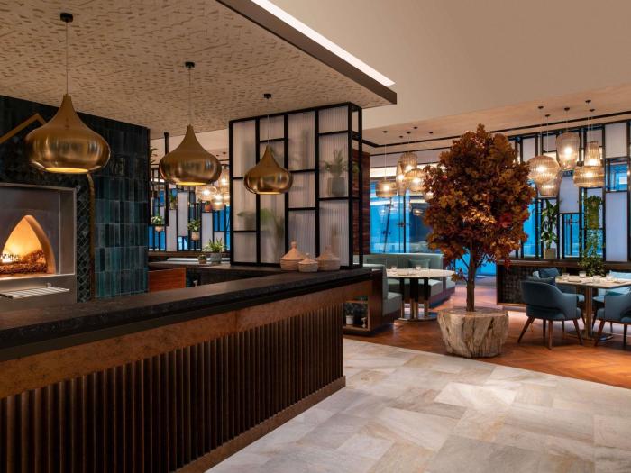 swissotel corniche park towers doha