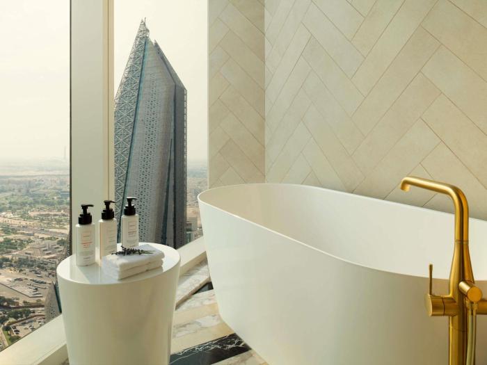 swissotel corniche park towers doha