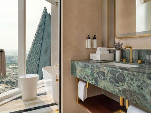 swissotel corniche park towers doha