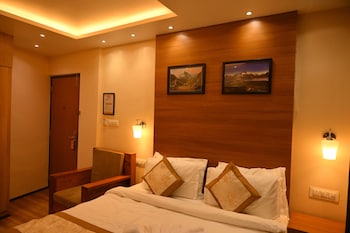 hotel golden potala