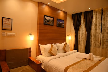 hotel golden potala