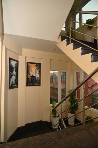 Hotel Golden Potala,,3 star