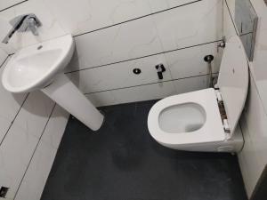 hotel river view panipat