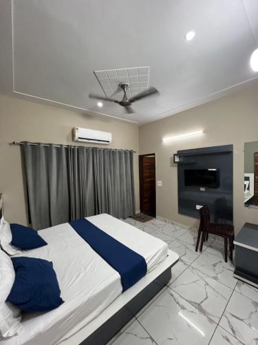 Hotel River View Panipat,,2 star