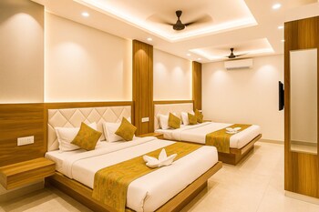 hotel bnandk grand varanasi