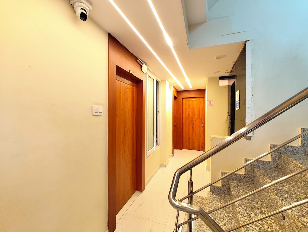 hotel bnandk grand varanasi