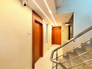 Hotel Bn&K Grand Varanasi,,3 star