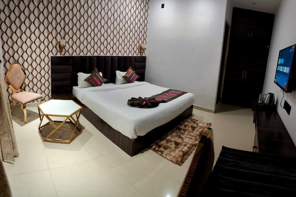 hotel kashi cottage varanasi