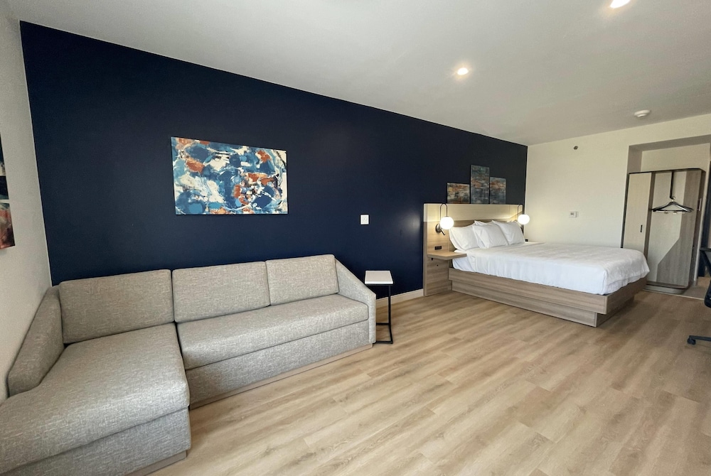 la quinta inn and suites by wyndham jackson