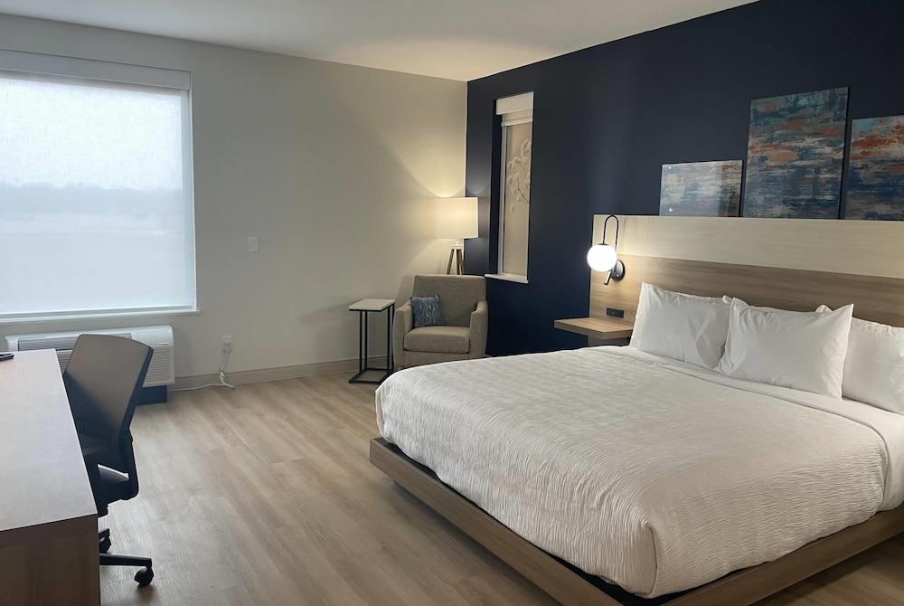 la quinta inn and suites by wyndham jackson