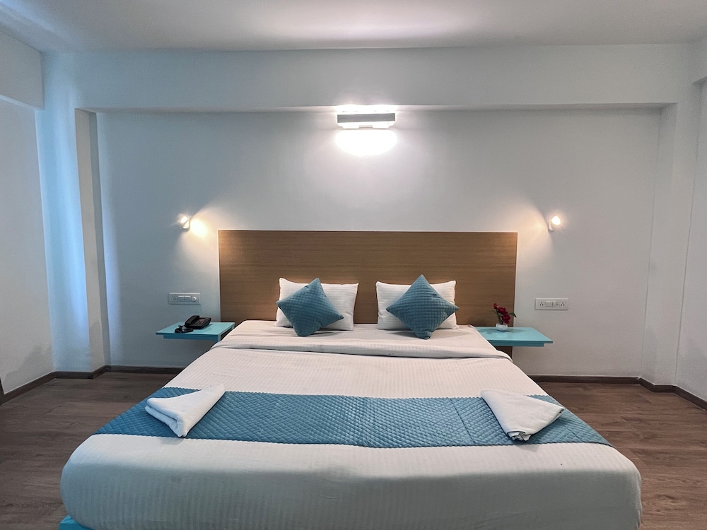 classy stay hotel sagar inn