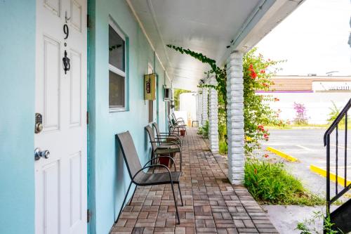 siesta motor inn by townhouse kennedy space center titusville i 95