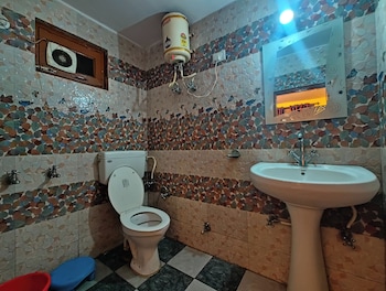 nainital hotel c residency