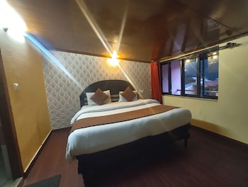 nainital hotel c residency