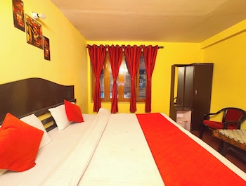 nainital hotel c residency