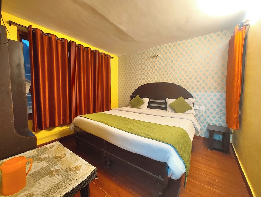 nainital hotel c residency
