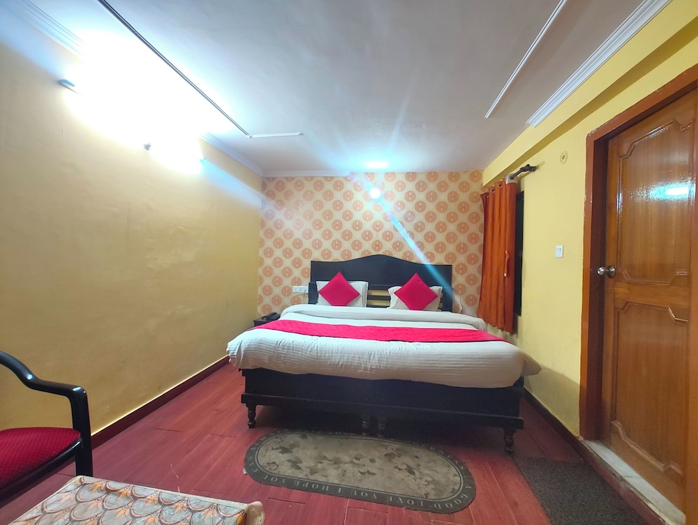 nainital hotel c residency