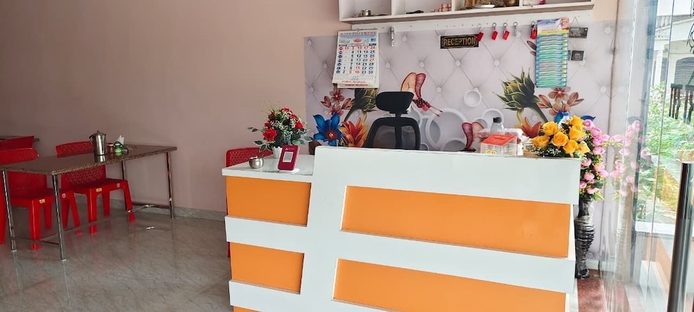 kanak hotel and restaurant